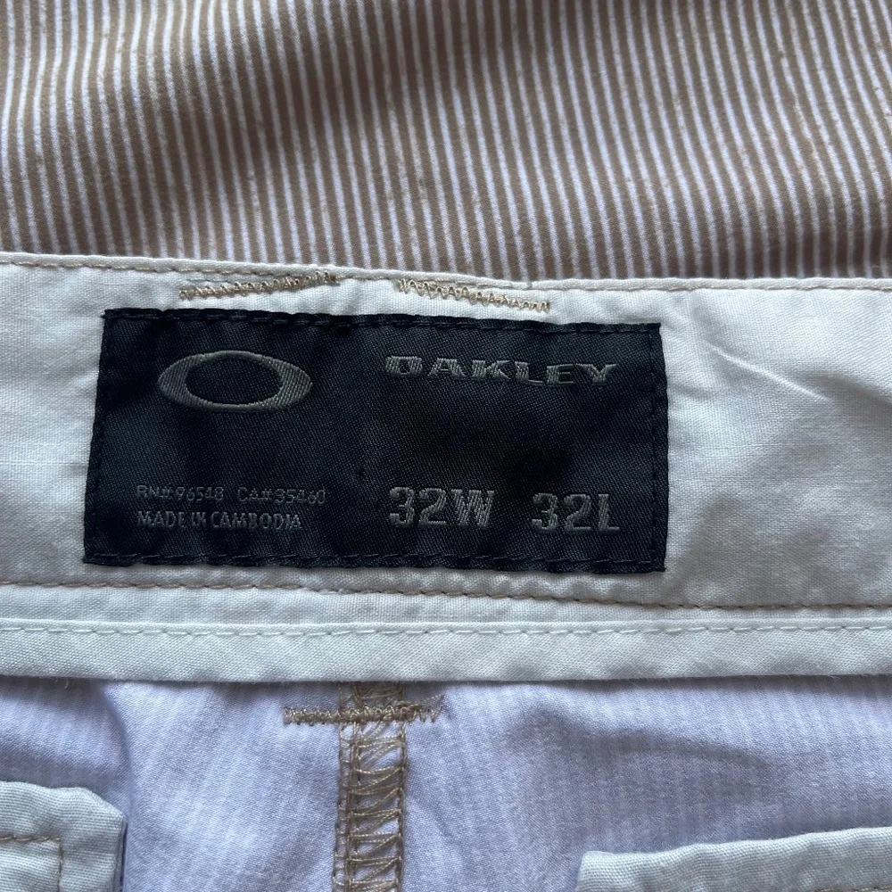 Oakley Pants 32Wx32L Stripe Turnpin Golf Stretch Lightweight Performance Logo Me